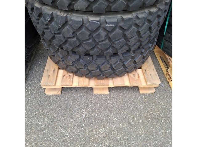 4x vrachtwagenband, michelin, xzl - afbeelding 2 van  7