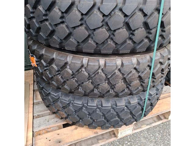 4x vrachtwagenband, michelin, xzl - afbeelding 6 van  7