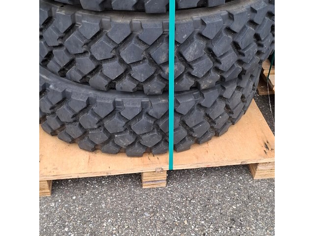 4x vrachtwagenband, michelin, xzl - afbeelding 6 van  7