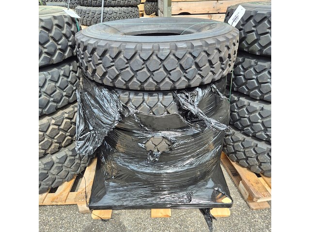 4x vrachtwagenband, michelin, xzl - afbeelding 1 van  5
