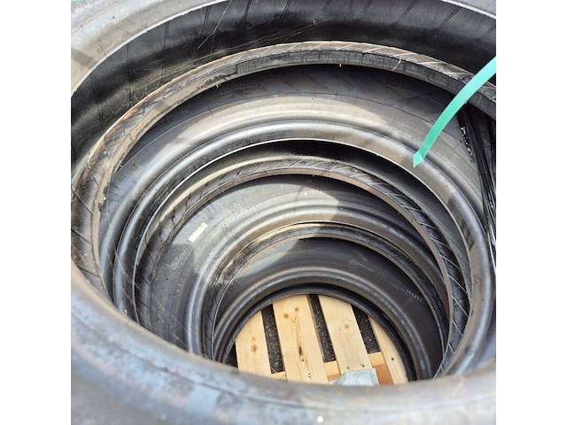 4x vrachtwagenband, michelin, xzl - afbeelding 4 van  5
