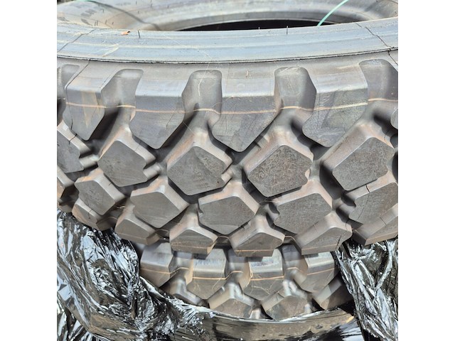 4x vrachtwagenband, michelin, xzl - afbeelding 5 van  5