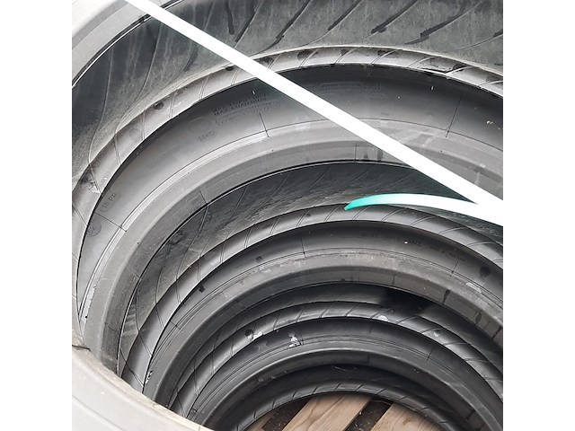 4x vrachtwagenband, michelin, xzy-2 - afbeelding 4 van  7