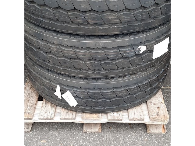 4x vrachtwagenband, michelin, xzy-2 - afbeelding 6 van  7