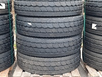 4x vrachtwagenband, michelin, xzy-2 - afbeelding 1 van  7