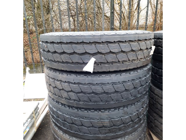 4x vrachtwagenband, michelin, xzy-2 - afbeelding 6 van  7