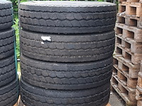 4x vrachtwagenband, michelin, xzy-2 - afbeelding 1 van  7