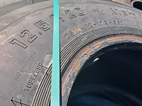 4x vrachtwagenband, o.a michelin, continental - afbeelding 4 van  6