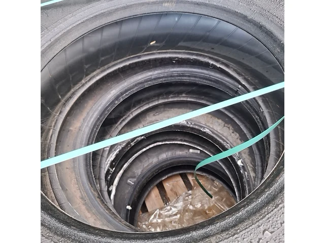 4x vrachtwagenband, o.a. michelin, o.a. xzl - afbeelding 3 van  6