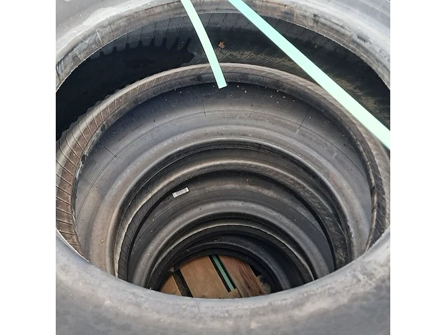 4x vrachtwagenband, o.a michelin, o.a xzl+ - afbeelding 4 van  6