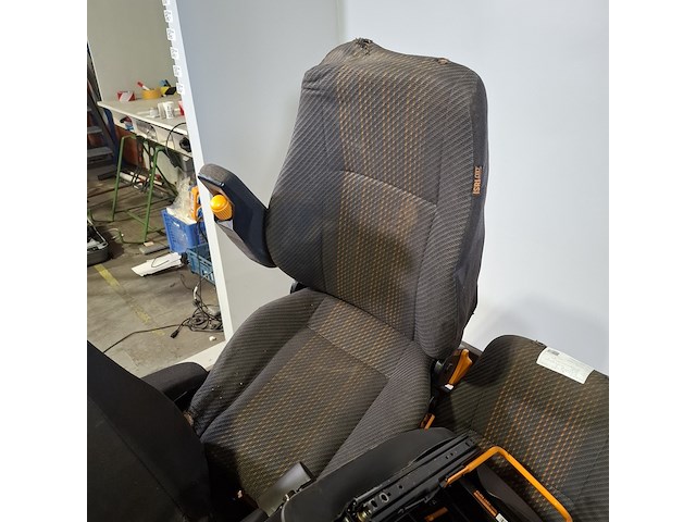 4x vrachtwagenstoel, isri - afbeelding 6 van  9