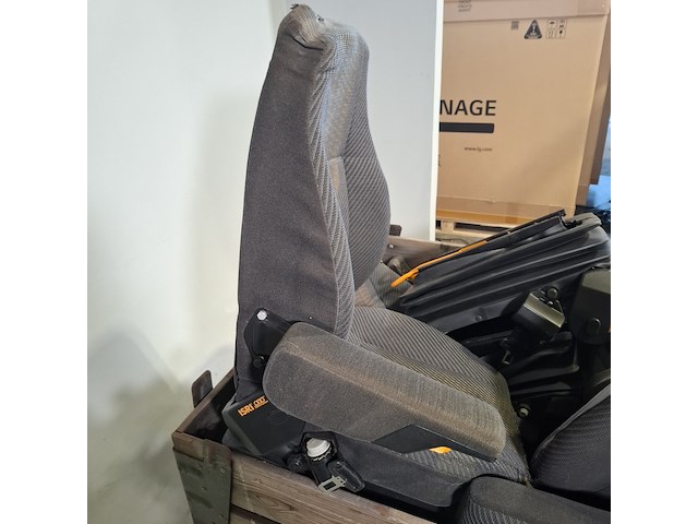 4x vrachtwagenstoel, isri - afbeelding 7 van  9