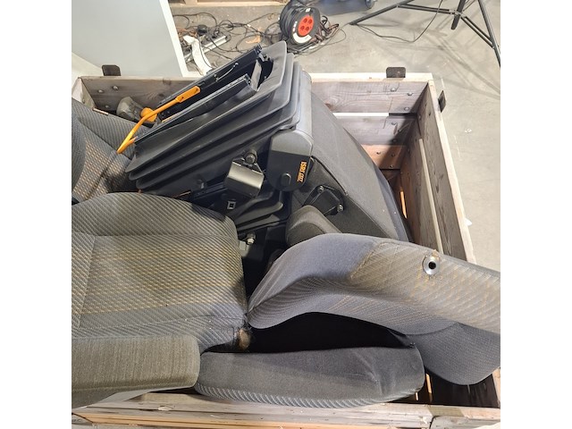 4x vrachtwagenstoel, isri - afbeelding 9 van  9