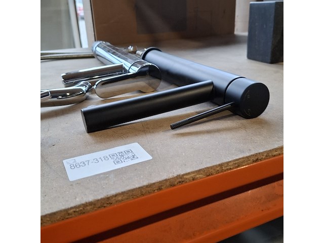 4x waskomkraan, 3x chroom - 1x mat zwart - afbeelding 2 van  11