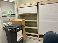 4x werkbank, 5x roldeurkast, 2x schuifdeurkast, 2x ladekast - afbeelding 18 van  20