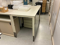 4x werkbank, 5x roldeurkast, 2x schuifdeurkast, 2x ladekast - afbeelding 20 van  20