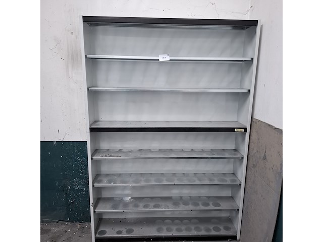 4x werkplaatinventaris - afbeelding 3 van  8