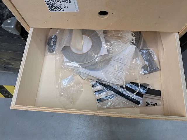 4x werkplaatskast en 1x magneetbord - afbeelding 3 van  16
