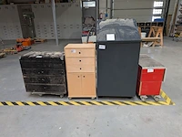 4x werkplaatskast en 1x magneetbord - afbeelding 9 van  16