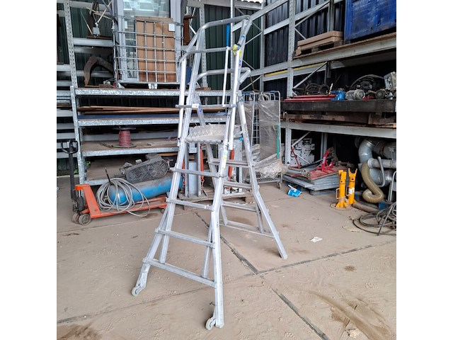 4x werktrap met bordes, o.a. stradbally - afbeelding 1 van  9