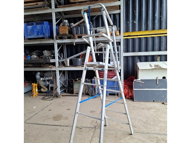 4x werktrap met bordes - afbeelding 3 van  7