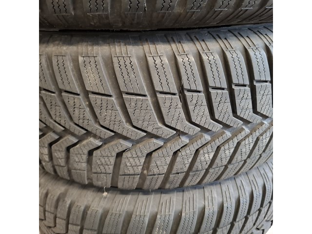 4x winterband met metalen velgen komen van een vw golf 5, vredestein, snowtrac 3 - afbeelding 3 van  16