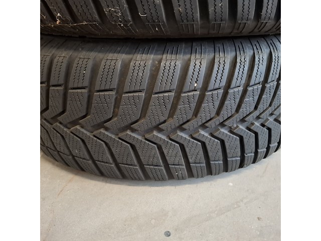 4x winterband met metalen velgen komen van een vw golf 5, vredestein, snowtrac 3 - afbeelding 5 van  16