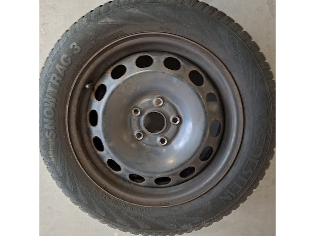 4x winterband met metalen velgen komen van een vw golf 5, vredestein, snowtrac 3 - afbeelding 8 van  16