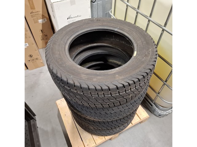 4x winterband, wiking, snow tech van - afbeelding 2 van  9