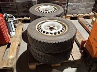 4x winterbanden set , volkswagen transporter , t5 of t6 - afbeelding 1 van  6