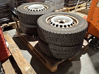 4x winterbanden set , volkswagen transporter , t5 of t6 - afbeelding 2 van  6