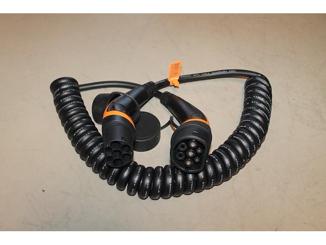 5 autolaadkabels / koppelkabels spiraal type 2. 6m 3x6 mm2. - afbeelding 2 van  3