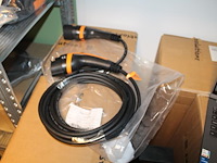 5 autolaadkabels / koppelkabels type 1 - type 2. 8m 3x2,5 mm2. - afbeelding 1 van  4