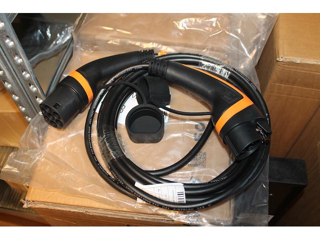 5 autolaadkabels / koppelkabels type 1 -type 2. 6m 3x2,5 mm2. - afbeelding 1 van  3