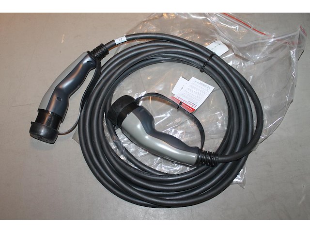 5 autolaadkabels / koppelkabels type 2. 6m 5x6 mm2. - afbeelding 1 van  2