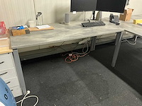 5 bureaus met toebehoren - afbeelding 9 van  14