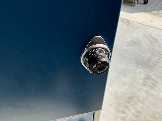 5-deurs lockerkast (5x) - afbeelding 3 van  4