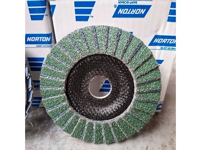 5 doos a 10 stuks lamellenschijf norton, 125x22,23mm | 36 - afbeelding 3 van  4