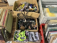 5 dozen sieraden - afbeelding 1 van  5