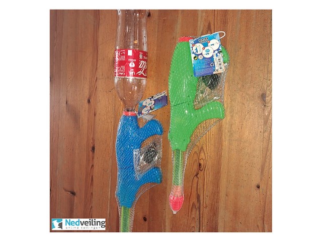 5 ex. groot waterpistool 39 cm met pet fles als reservoir (doos q) - afbeelding 1 van  3