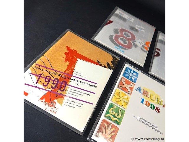 5 jaarcollectie postzegels sets - afbeelding 2 van  5