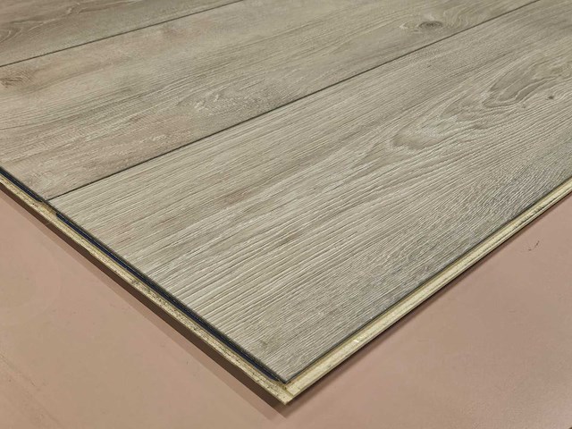 5 m2 laminaat plank - 1380 x 244 x 8 mm - afbeelding 1 van  1