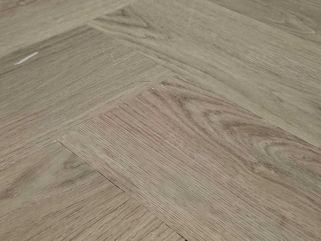 5 m2 pvc spc click visgraat - 750 x 150 x 4 mm - afbeelding 1 van  3