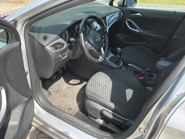 5 opel personenauto - afbeelding 2 van  49
