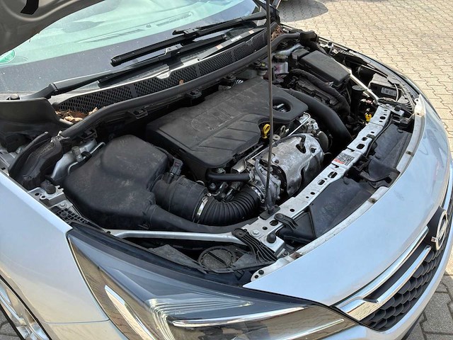 5 opel personenauto - afbeelding 28 van  49