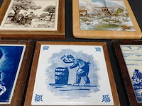 5 oude tegels in houten lijsten - afbeelding 4 van  5