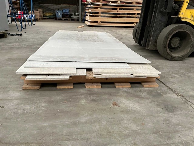 5 pallets plaatmateriaal fermacell - afbeelding 15 van  19