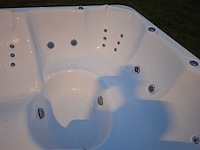 5 persoons jacuzzi en buitenspa - afbeelding 8 van  23