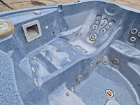 5 persoons jacuzzi en buitenspa - afbeelding 2 van  22