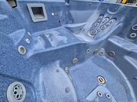 5 persoons jacuzzi en buitenspa - afbeelding 9 van  26